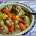Zupa koperkowa z pulpetami
