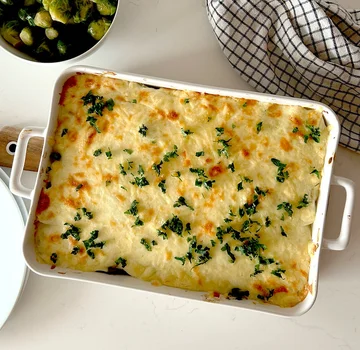 Zapiekanka ziemniaczana z grzybami leśnymi