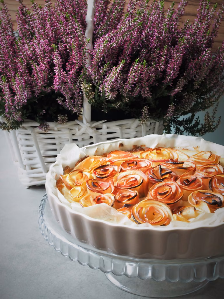 Keto tarta z budyniem i jabłkami (Paleo, LowCarb)