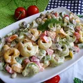 Sałatka z pierożkami tortellini