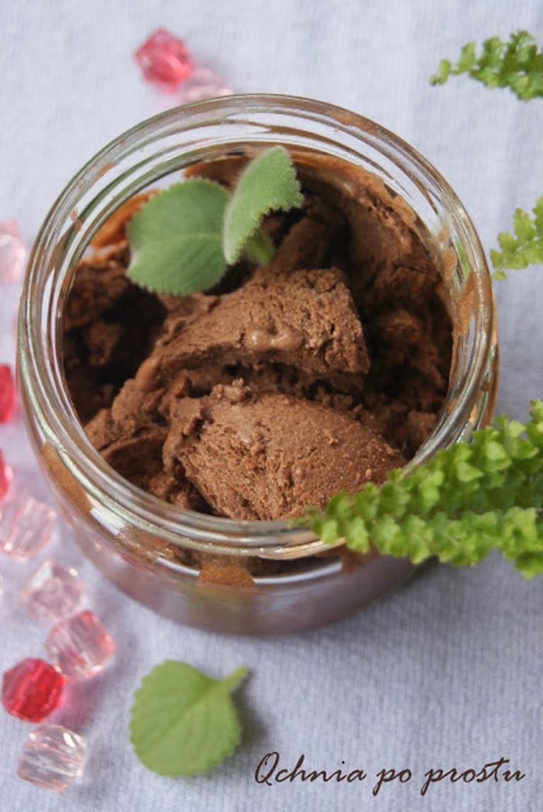 Wegańskie lody kakaowe