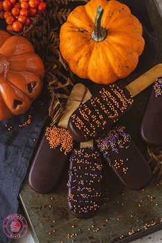 Halloweenowe cakesicles