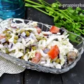 SURÓWKA Z KAPUSTY PEKIŃSKIEJ, PIECZAREK I POMIDORA (182 KCAL)