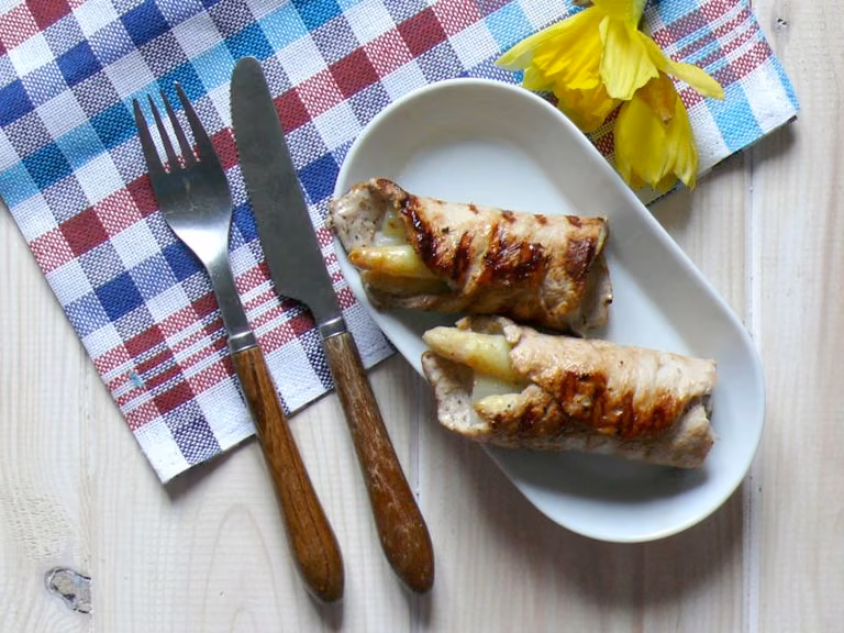 GRILLOWANY SCHAB ZE SZPARAGAMI