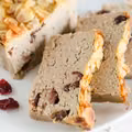 Świąteczny pasztet się kruszy? Dodaj to do masy, a będzie zwarty i delikatny!