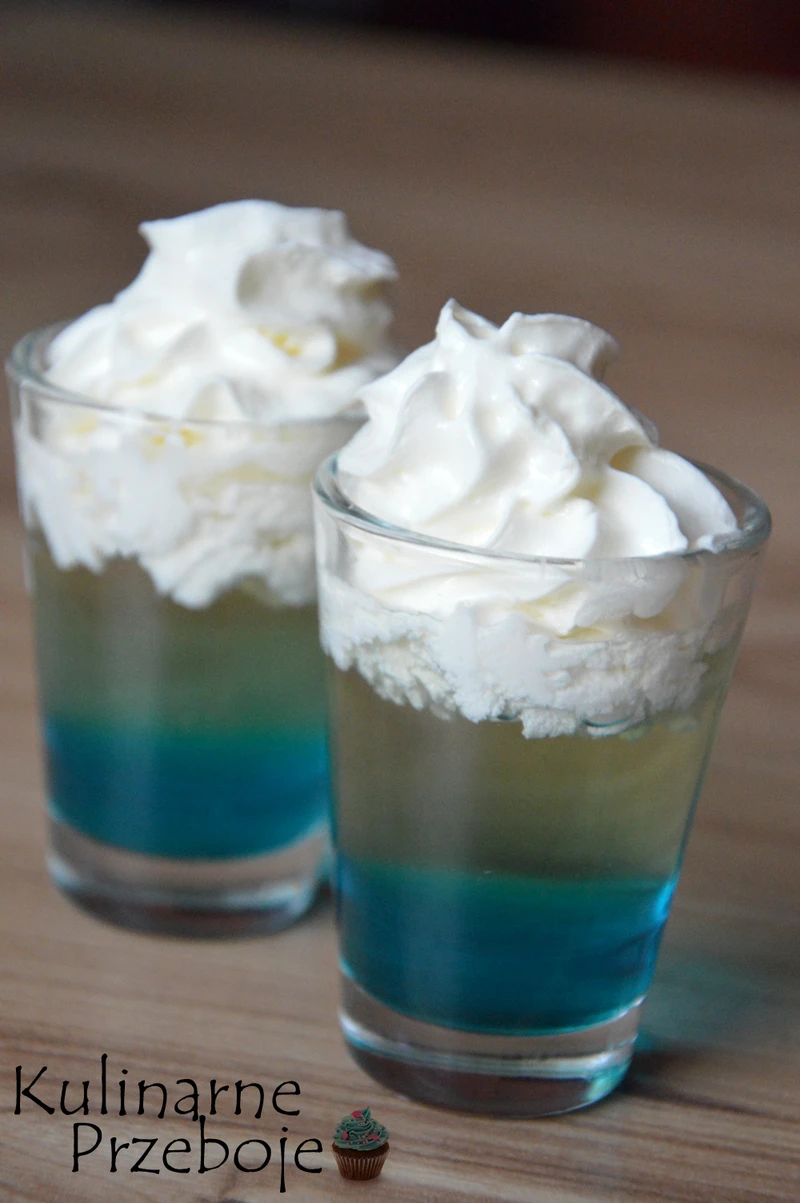 Shot Boski Żigolo (Grzeszna smerfetka)