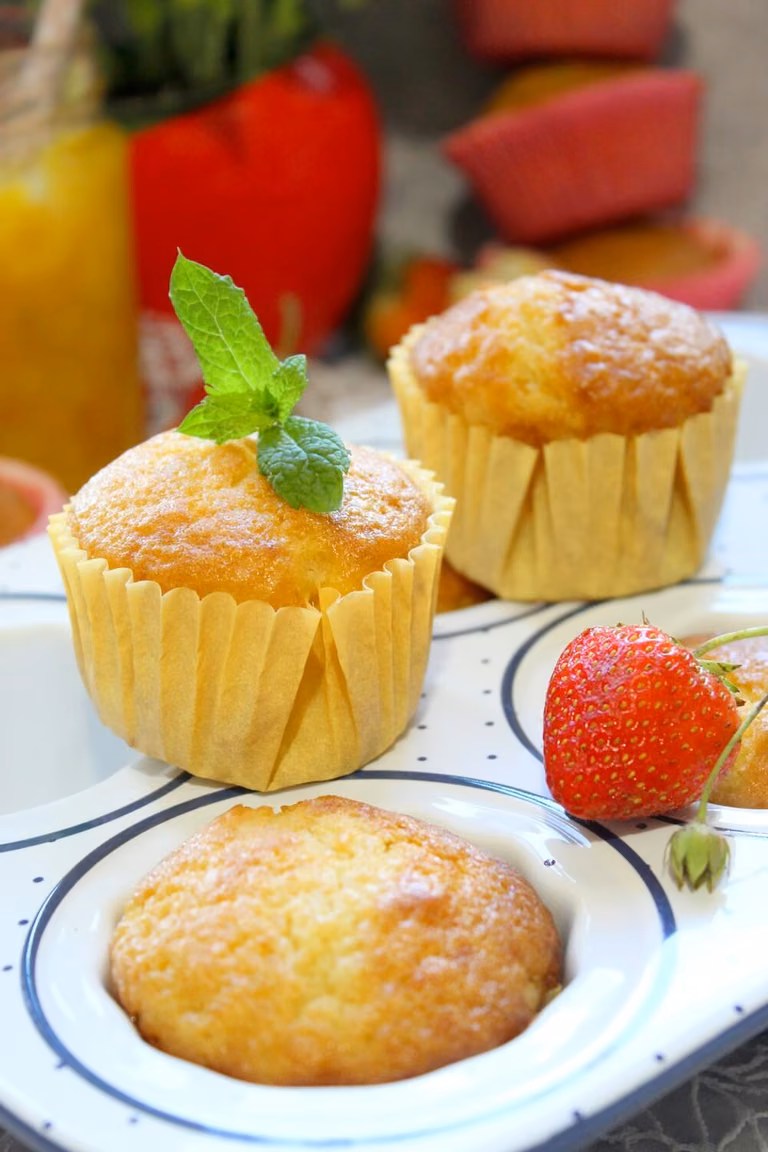 Jogurtowe muffinki z konfiturą mango