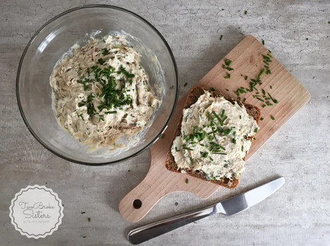 Pasta kanapkowa z wędzonej makreli