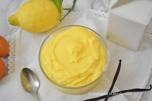 Krem cukierniczy – włoski „crema pasticcera”