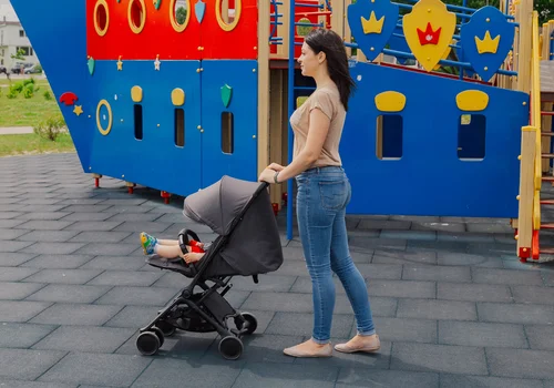 Nawet 8 dni wolnych na dziecko! Ci Rodzice mogą zyskać dodatkowe uprawnienia - petycja już w Sejmie