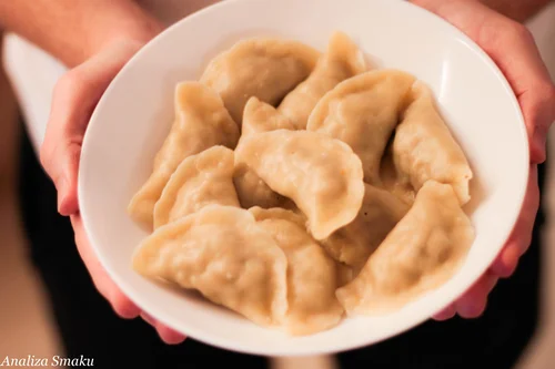 Pierogi z kapustą i grzybami