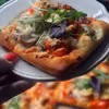 Pizza na winie, czyli pizza z tego co w lodówce .