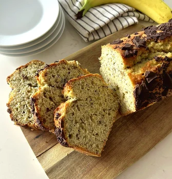 Chlebek bananowy z czekoladą