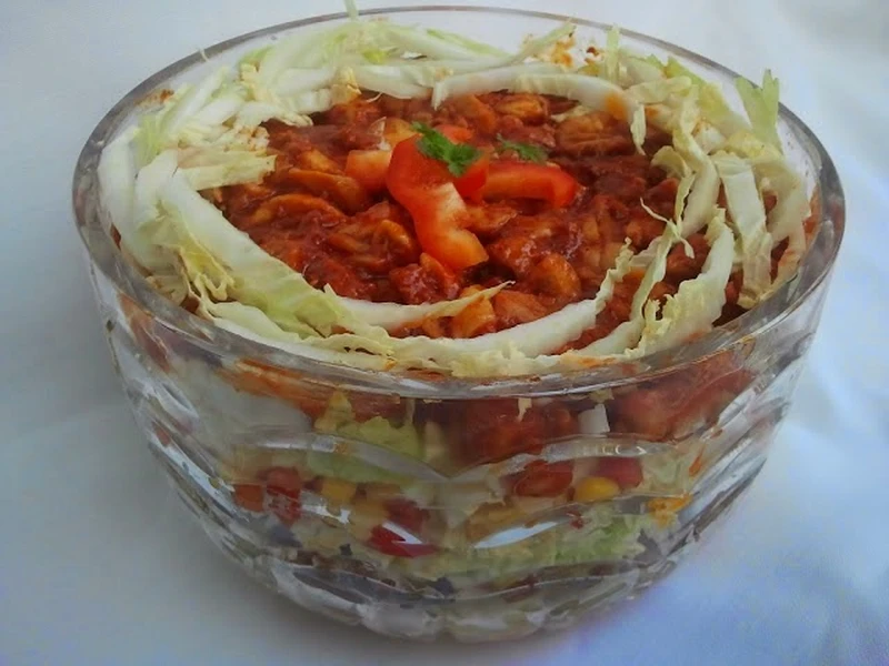 Sałatka kebabowa