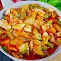 Toskański gulasz z kurczaka i warzyw - pyszne danie na obiad