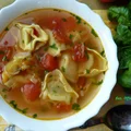 Zupa warzywna z pierożkami tortellini