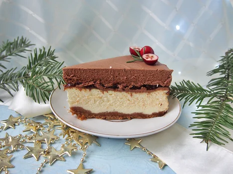 Sernik z musem piernikowo czekoladowym