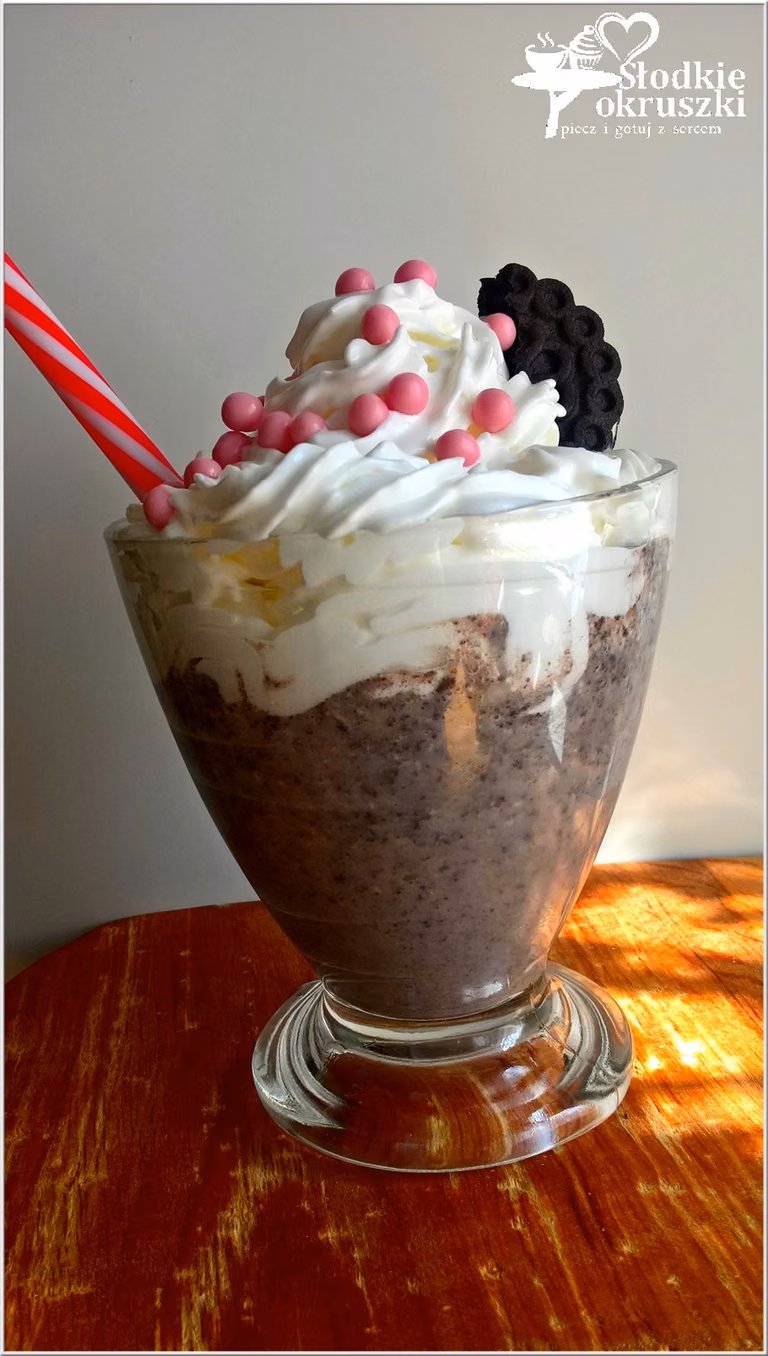 Ciasteczkowy shake bananowy. Deser.