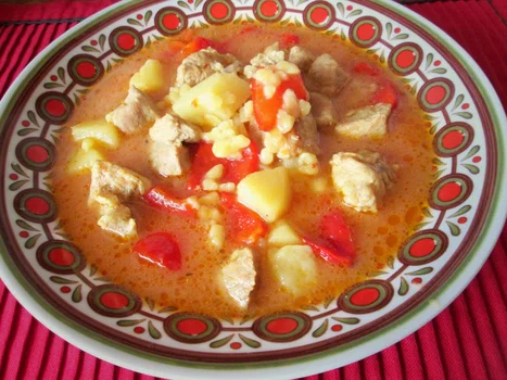 Bogracz wieprzowy- zupa węgierska