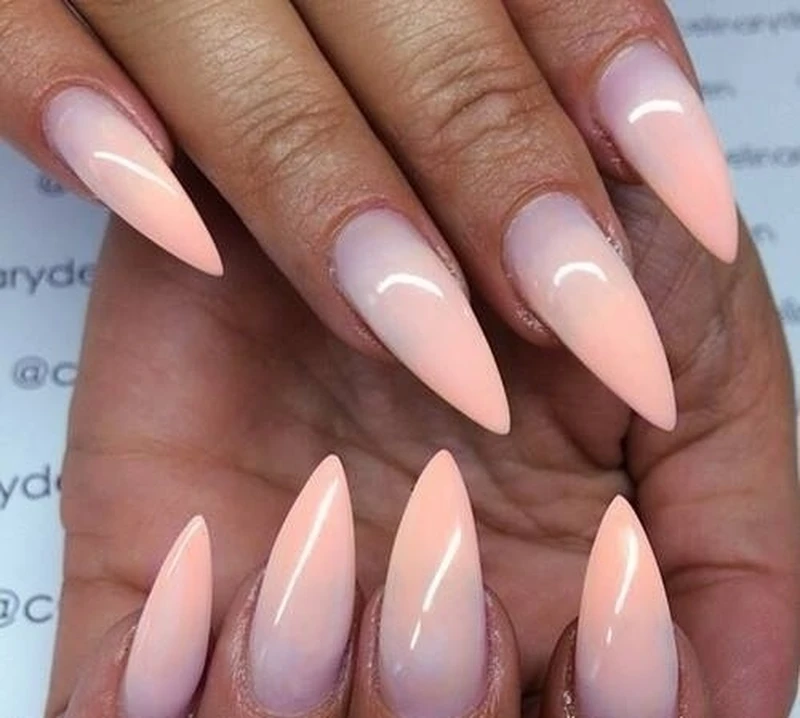 Cieniowane stiletto