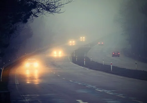 IMGW ostrzega kierowców! Wydano alerty pogodowe dla kilku województw!