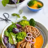 MAKARON SOBA Z WOŁOWINĄ I BROKUŁEM