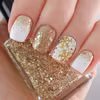 Świąteczny manicure
