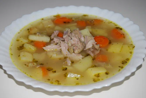 Zupa ziemniaczana (kartoflanka)