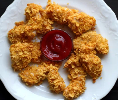 Domowe dietetyczne nuggetsy, bez dodatku tłuszczu