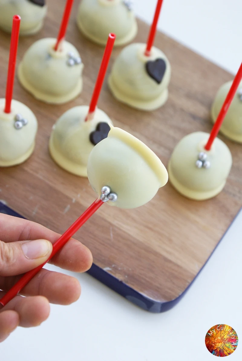 Oreo cake pops