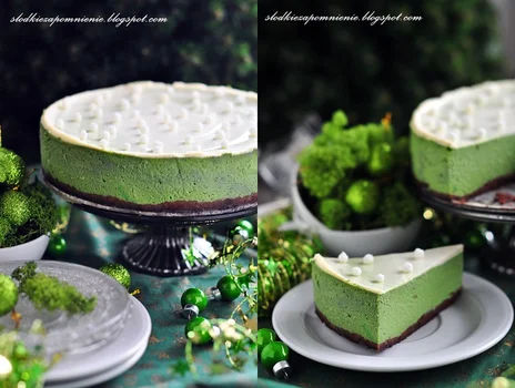ZIELONY SERNIK Z HERBATĄ MATCHA