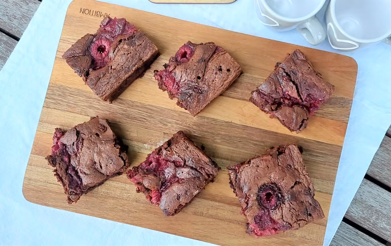 Brownie z malinami - Słodki sentyment