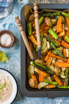 Warzywa pieczone ze szparagami