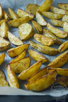 Pieczone ziemniaki łódeczki z piekarnika