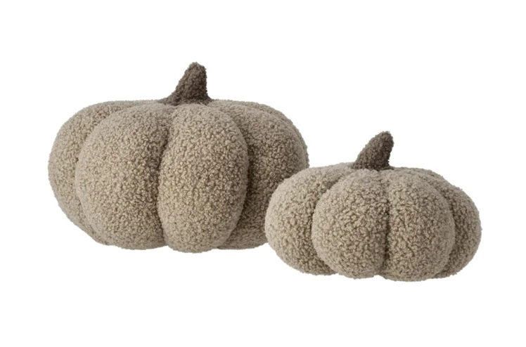 Zdjęcie Te poduszki dynie z Lidla będą hitem tej jesieni! 2 sztuki za 49 zł, wrzucisz do pralki, a nudna sofa zrobi efekt wow! #2