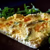 Jaglana quiche bez mąki i tłuszczu. Ze szparagami i serem brie