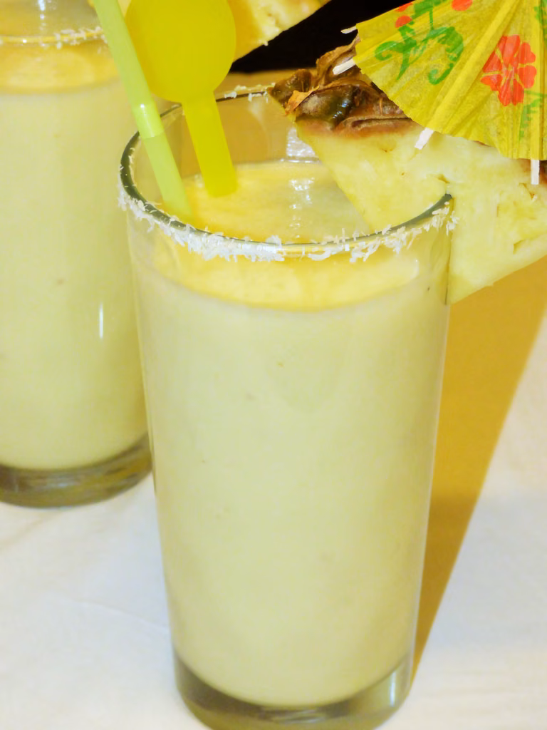 Koktajl Pina Colada (bezalkoholowy)