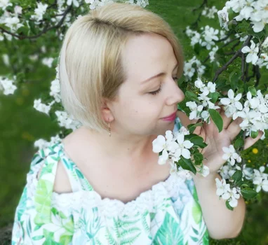 Sukienka z bawełny pościelowej
