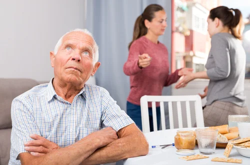 Synowa chce zrobić wegańską Wielkanoc. Teść grozi, że nie przyjdzie - pisze Ewa [LIST]