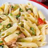 Śmietanowe penne z łososiem