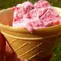 Lody malinowe