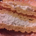 Tort ptysiowy z musem jabłkowym