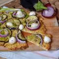 Pizza na kalafiorowym spodzie
