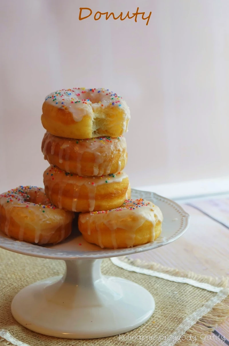 Donaty (donuts)