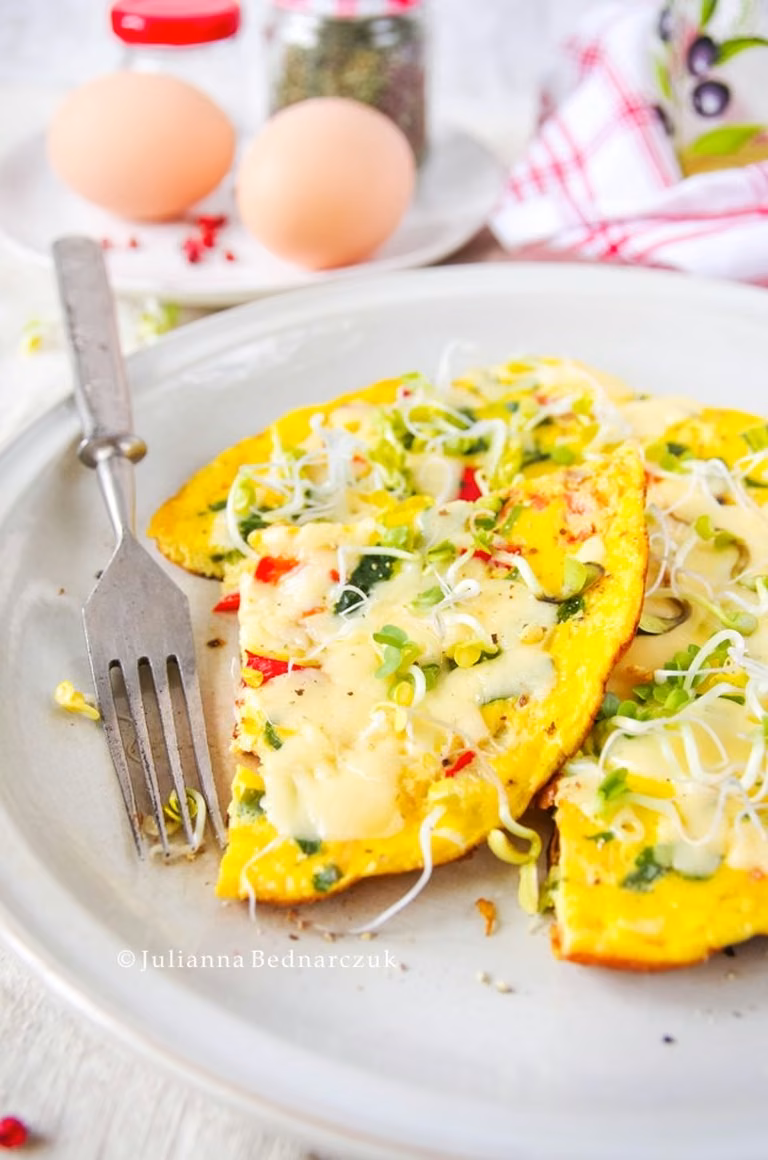 Omlet z papryką i serem