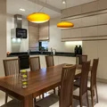 Nowoczesne meble kuchenne w wilanowskim apartamencie