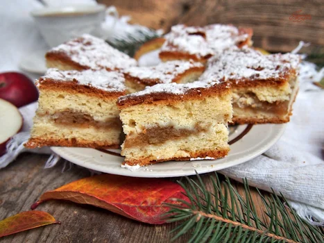 Prosta szarlotka krucho drożdżowa