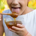 Miód jest zdrowy, ale nie dla dzieci! Oto, dlaczego może być niebezpieczny!