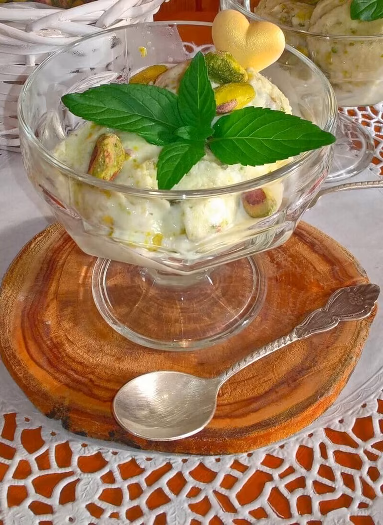 Szybkie desery z bakaliami – 5 pomysłów