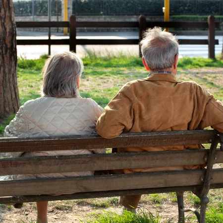 Rząd zaprezentował plan na podwyżki emerytur 2026! O tyle mają wzrosnąć świadczenia seniorów